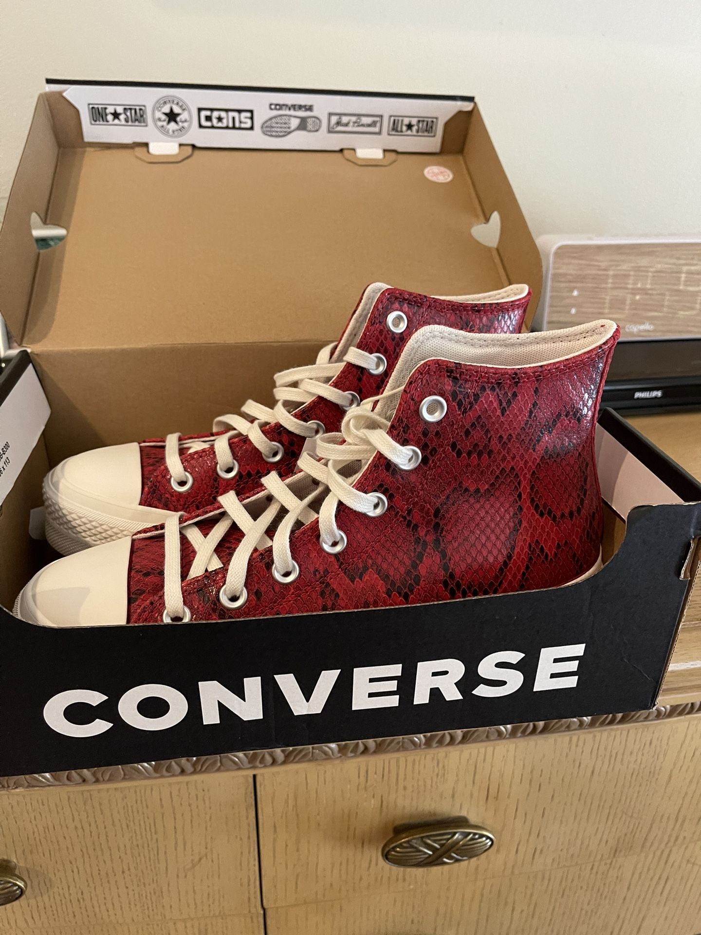 Converse