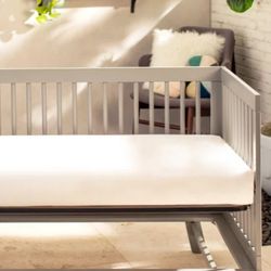 Naturepedic Classic Organic Cotton Lightweight 2-Stage Crib Mattress

