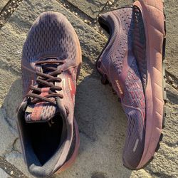 Women’s Brooks Adrenaline 21