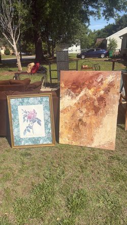 Frames and wall pictures