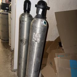 Co2 Tanks 50lbs And 25lbs