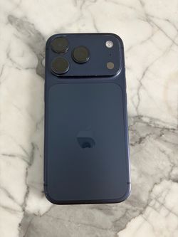 iPhone 17 Pro 256 GB unlocked navy blue
