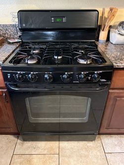 GE 5 burner stove