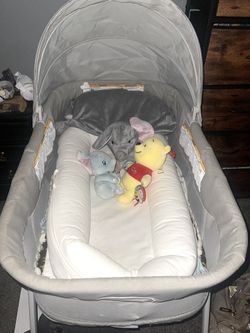 Graco DreamMore 3-in-1 Portable Bassinet & Travel Crib