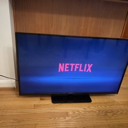 42” Vizio Full HD (1080p) Smart LED TV w/ Remote