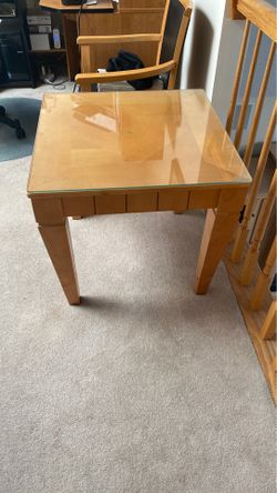 Table with protective glass