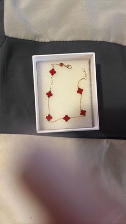 Clover bracelet
