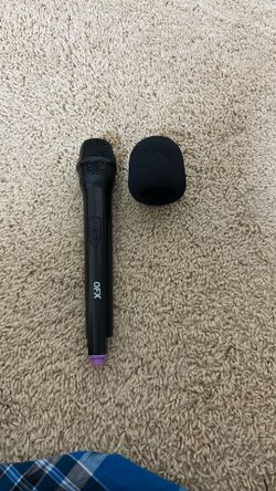 QFX black handheld microphone only wireless