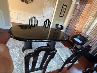 Dinning Table with 4 chairs