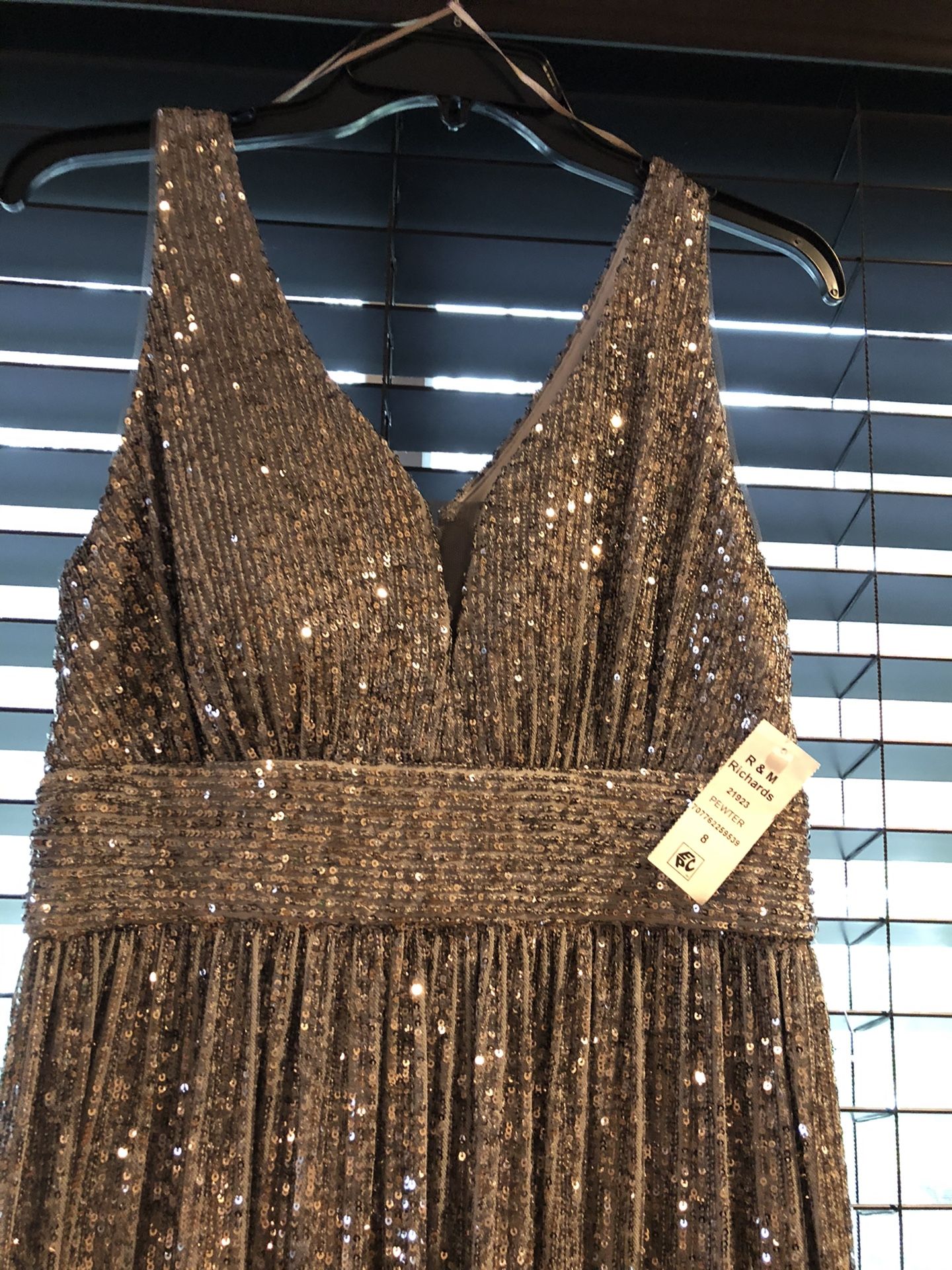 Party dress . Good for prom, Engagement and gust wedding