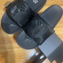 kobe off court slide size 9 mens