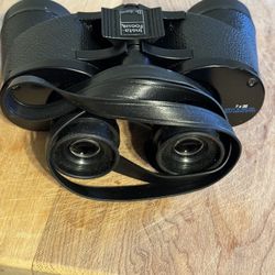 Bushnell Golf Binoculars