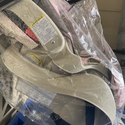 New Baby car seat 