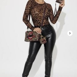 Leopard Lips Crossbody and Wallet Set