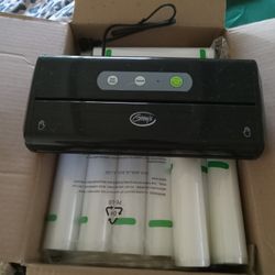 $30 Food Vaccuum Sealer + Bags