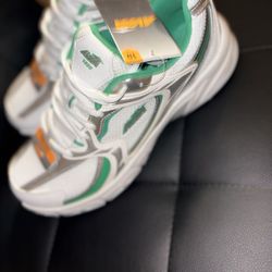 Walmart Avia Brand New Size 10 Women 