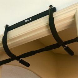 Door Frame Pull-up Bar