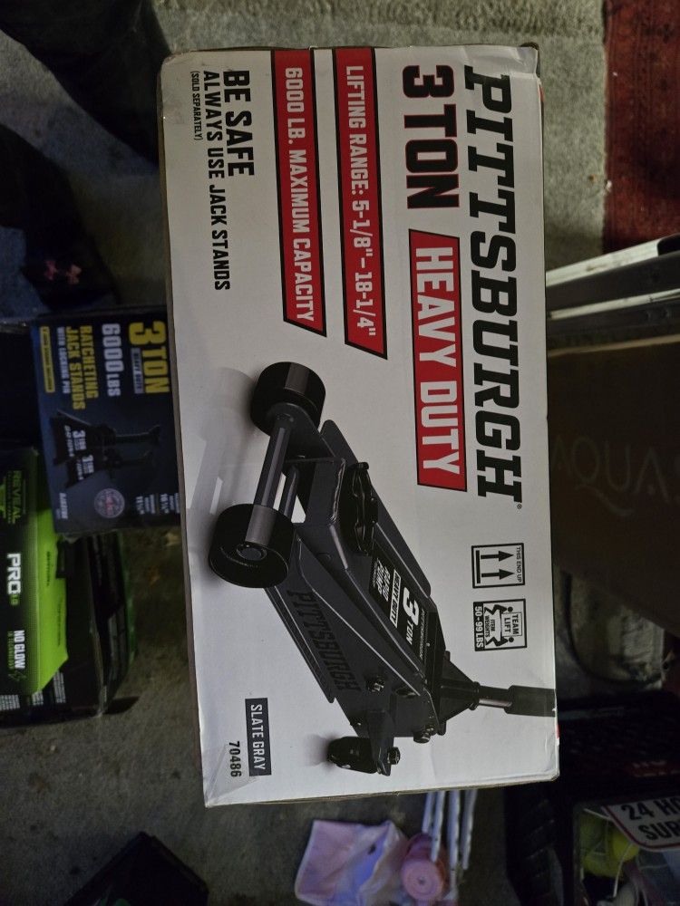 BRAND NEW 3 TON JACK - FIRM PRICE