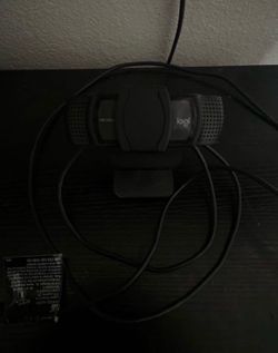 Logitech HD 1080p Webcam with Built-in Mic