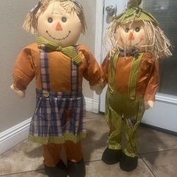 Scare Crows 34 Inches Tall 