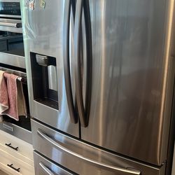 Samsung Stainless Steel Refrigerator 