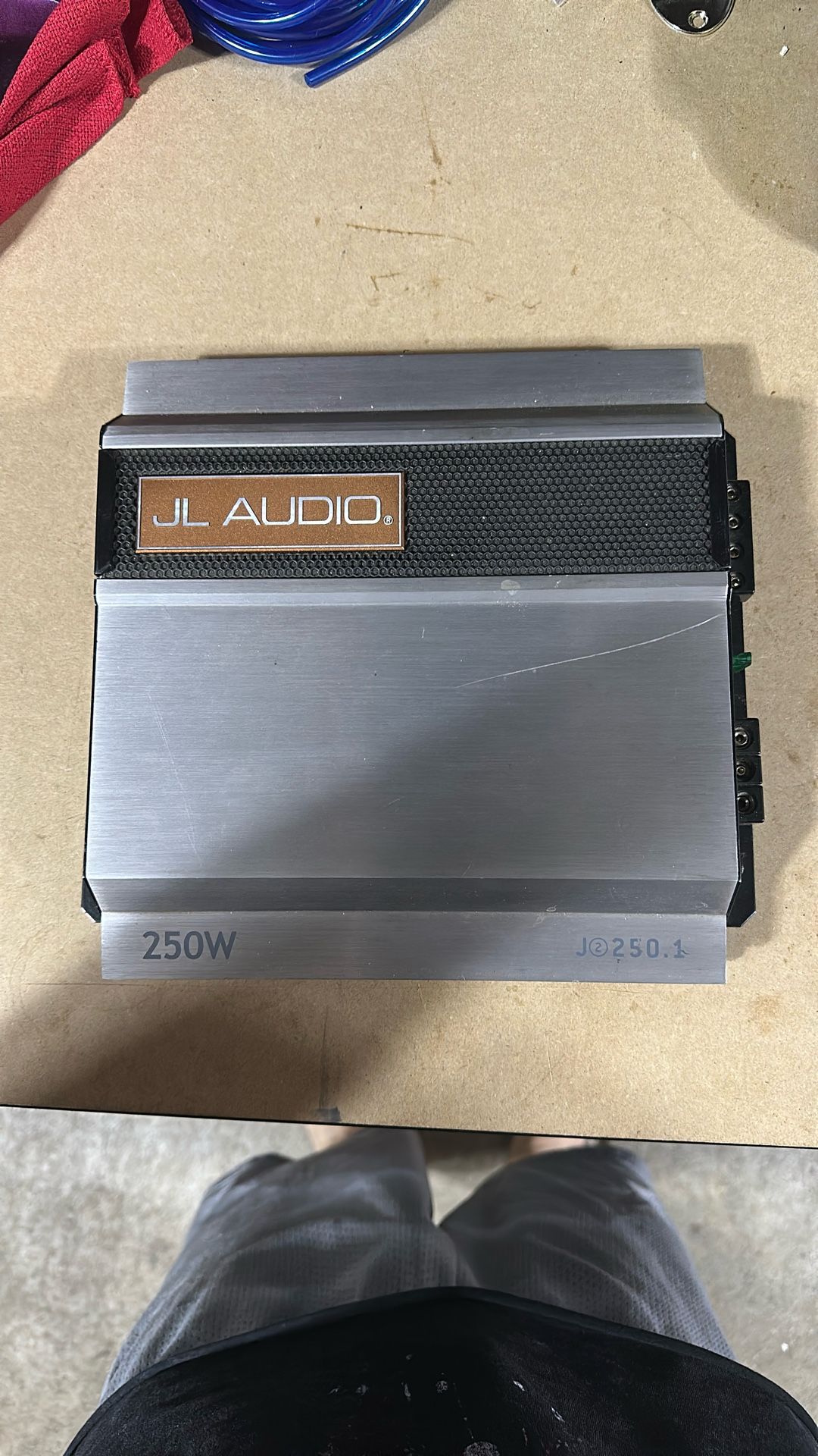 JL AUDIO 250w Amp