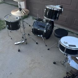 Rogue Drum Set