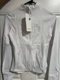 Lululemon Define