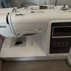 Brother Se700 Embroidery Sewing Machine