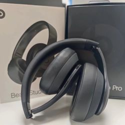 Beats Studio Pro