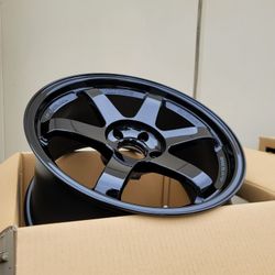 Volk Racing TE37SL 18x10.5 +20 5x120 Gloss Black