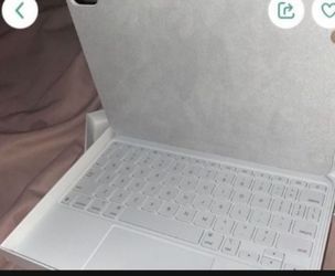 iPad keyboard folio