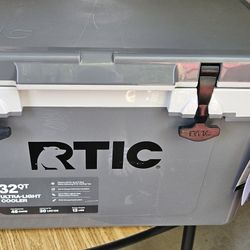 Rtic 32qt Cooler 