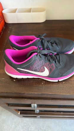 Nike Women's Running Sneakers Gray Pink size 8.5