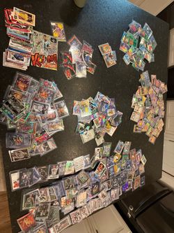 Sports Card Collection – 550+ Cards