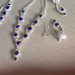 Costume 4 pc jewelry set