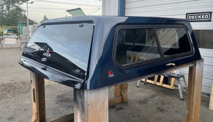 Leer Ford F150 5.5ft canopy 15-20