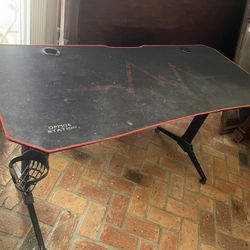 Gaming Desk 