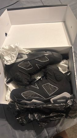 Size 10 Jordan 6s