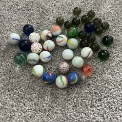 Lot Of Vintage Large Size Shooter Marbles Very Rare