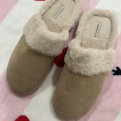 Slippers