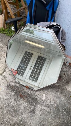 2- 30in octagon mirrors