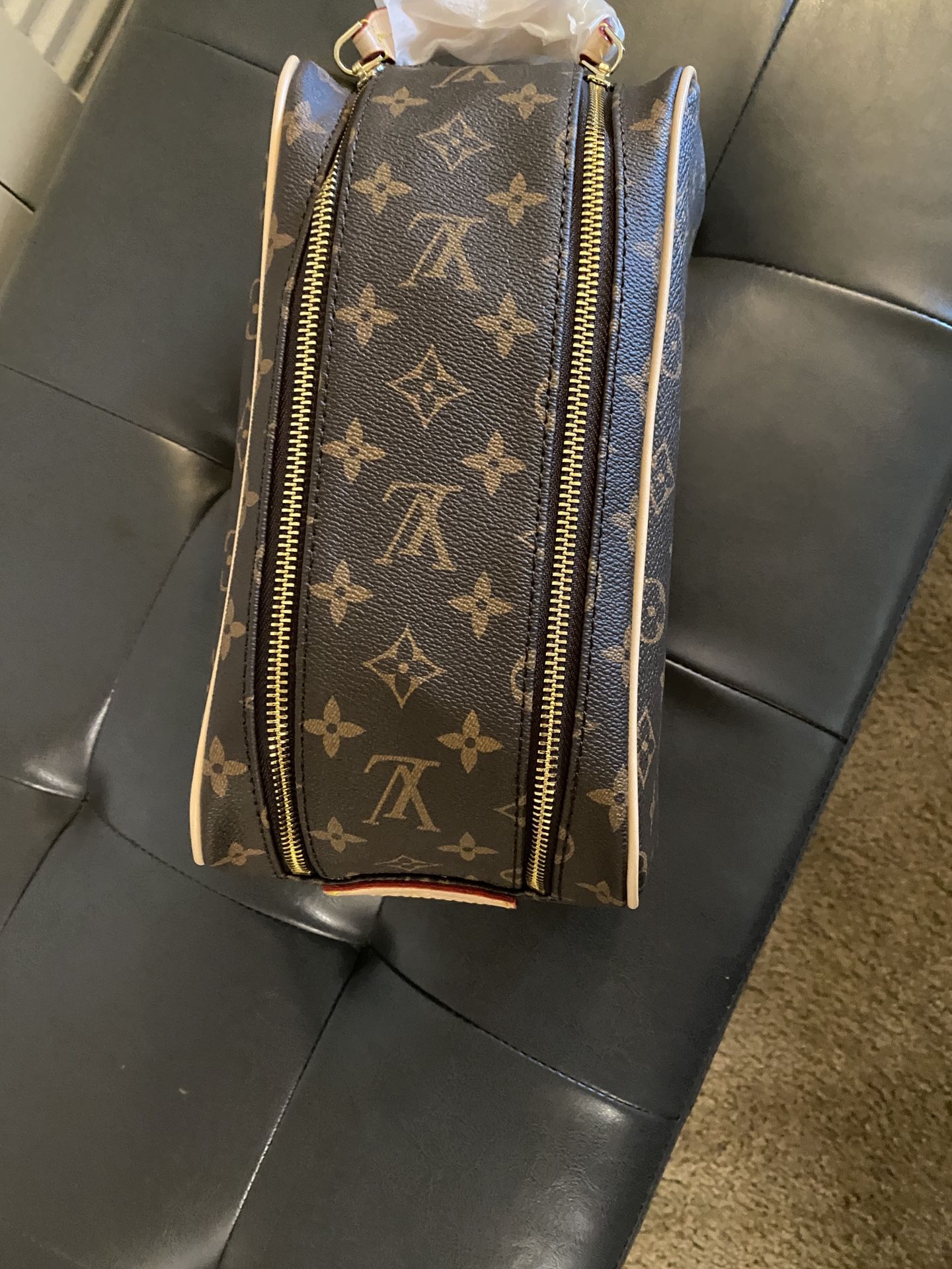Toiletry / Make Up Bag