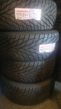 305/45R22 Toyo proxes st
