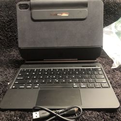 ESR Suspension Magnetic Keyboard Model# 6B011