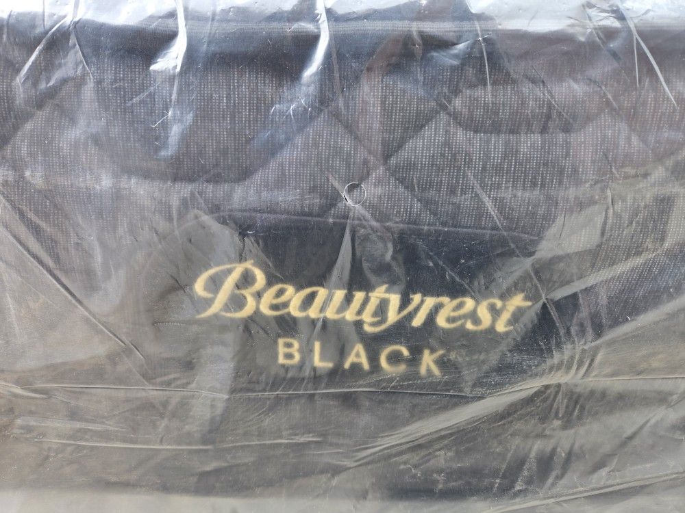 14"thick King Beautyrest Black Series ( Firm) 