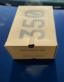 Yeezy Box only Boost 350 $10