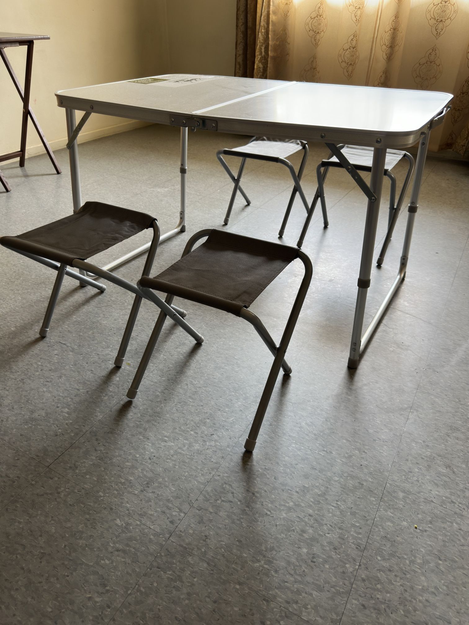 Foldable Table With 4 Stools *Read Description*