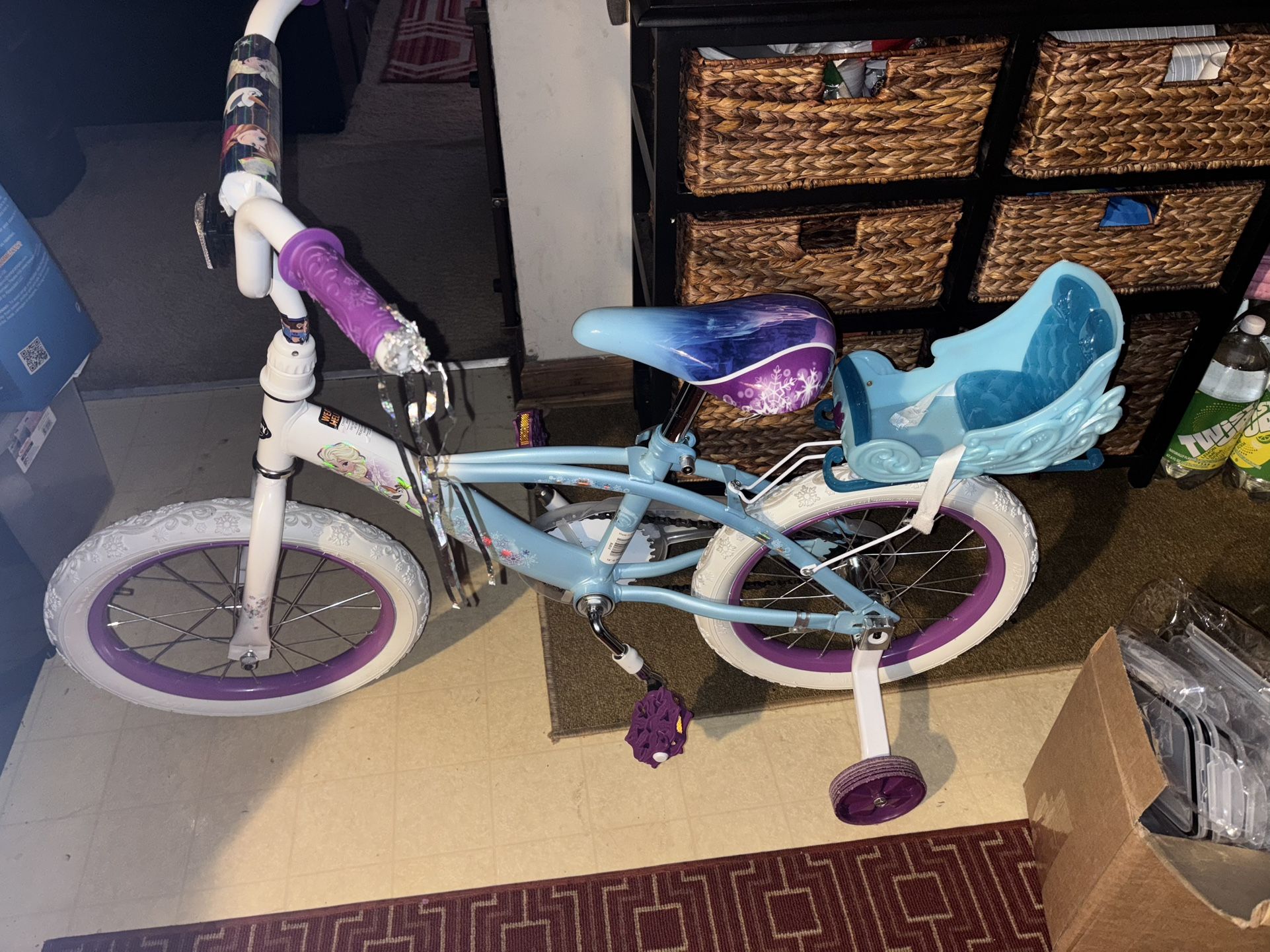 Elsa Frozen Bike 16”