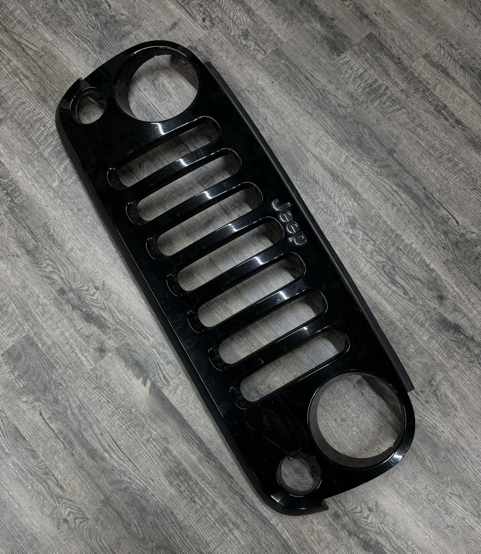 2009-2018 Jeep Wrangler Radiator Grille